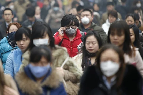 Máscara: o mais novo aliado para quem respira o ar da cidade grande