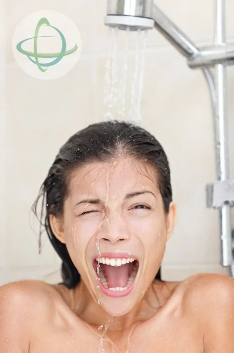 Banho gelado faz bem à saúde?