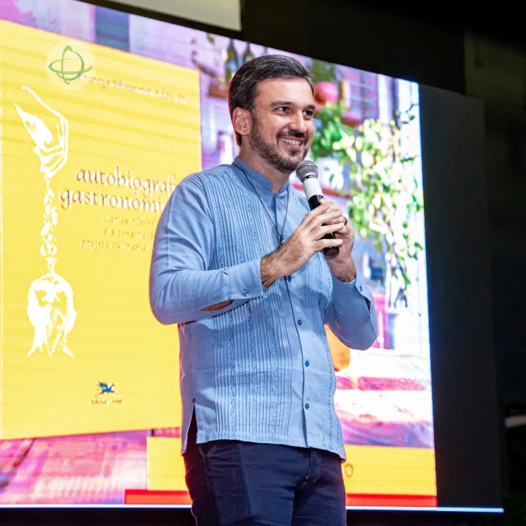 Lançamento do livro “Autobiografia gastronômica”